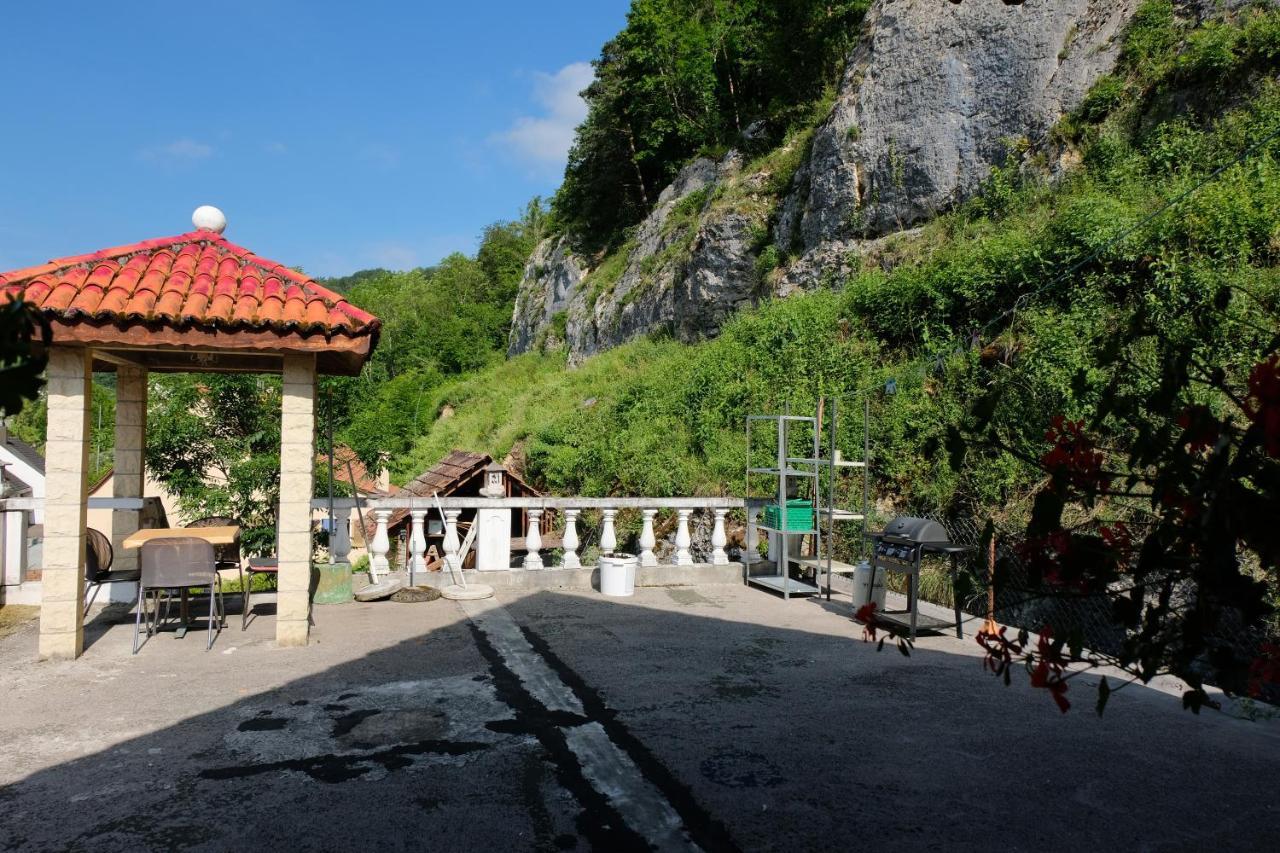 Hotel-Restaurant Don Pepe Kleinlutzel 外观 照片
